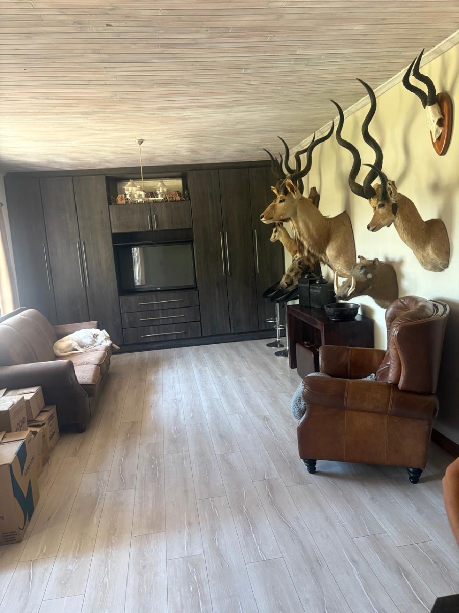 To Let 3 Bedroom Property for Rent in Campher Park Eastern Cape